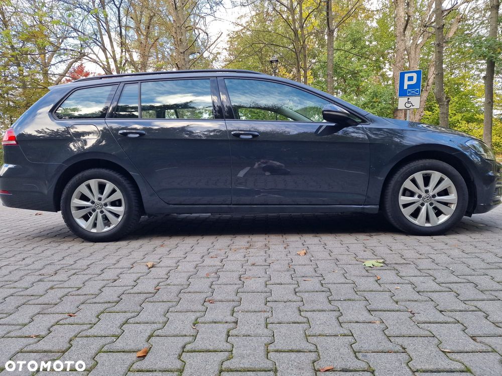 Volkswagen Golf - 18