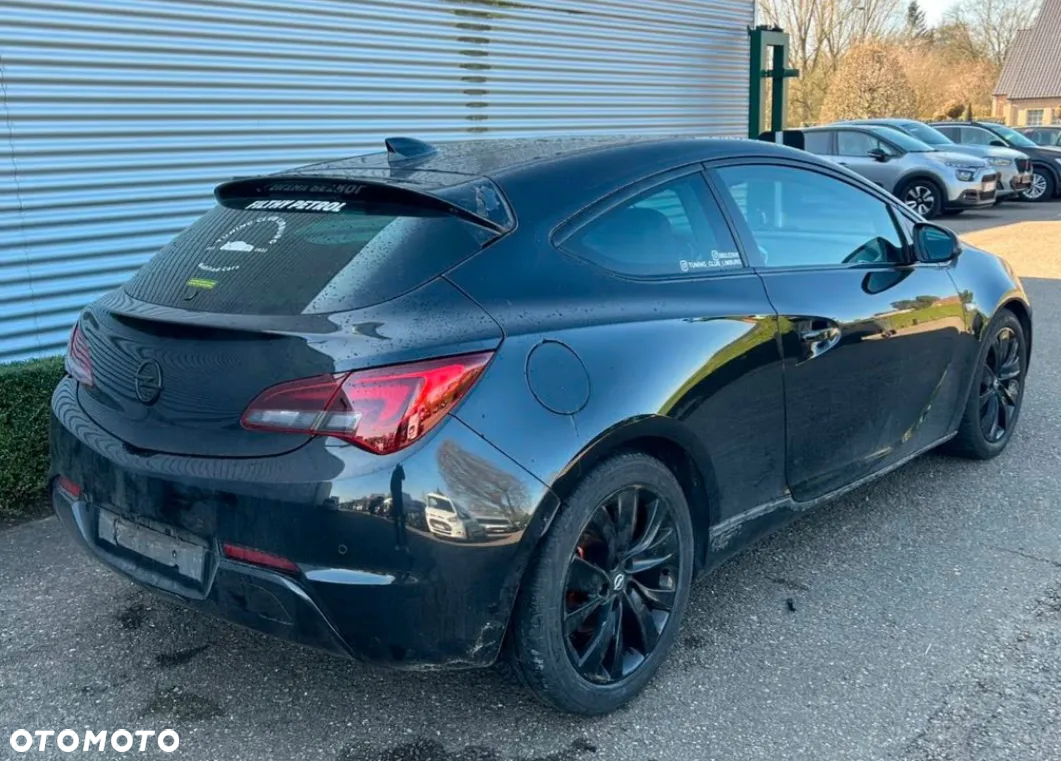 Opel Astra IV GTC 1.6 T SIDI Sport S&S EU6 - 2