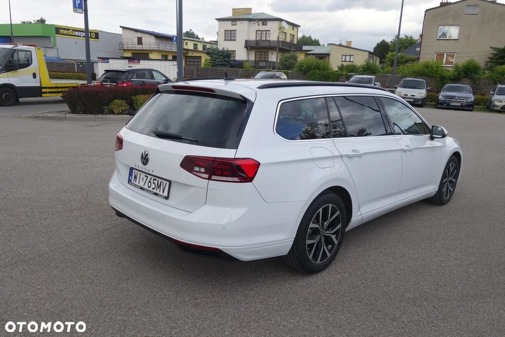 Volkswagen Passat 2.0 TDI EVO Business DSG - 4