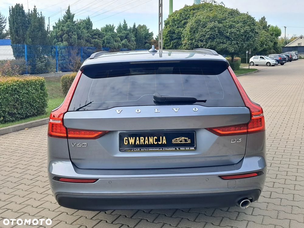 Volvo V60 D3 Drive-E Momentum - 9