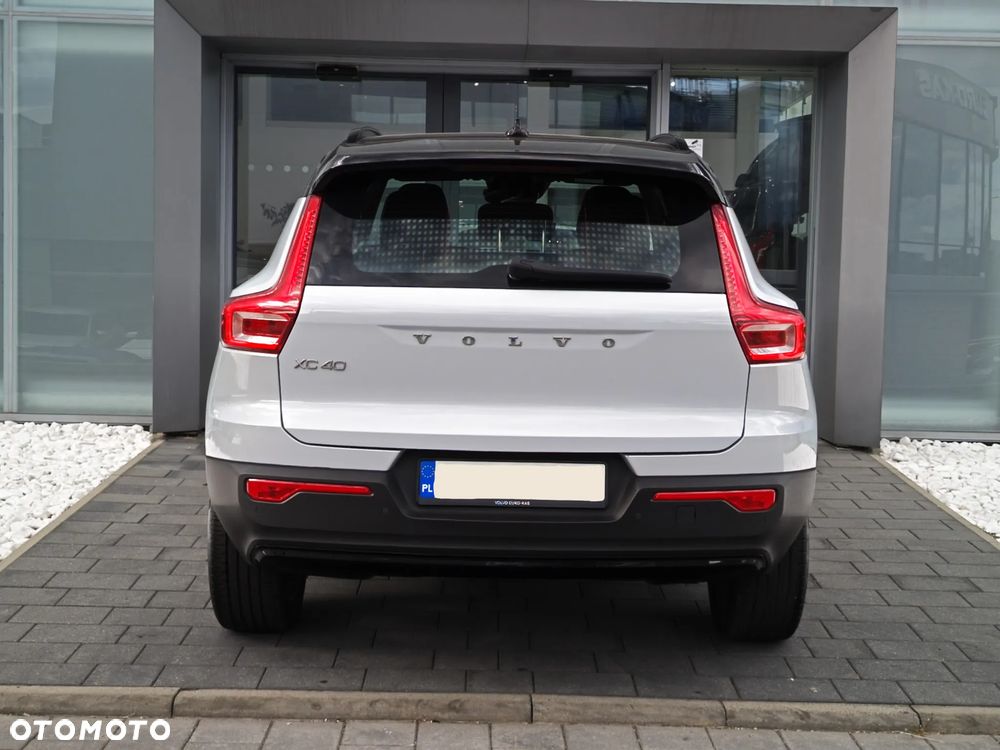 Volvo XC 40 T5 Plug-In Hybrid R-Design - 7
