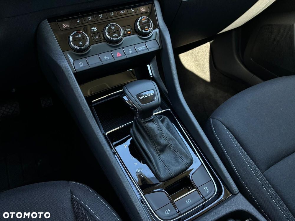 Skoda Karoq - 22