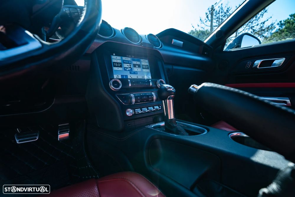 Ford Mustang 2.3i EcoBoost Aut. - 38