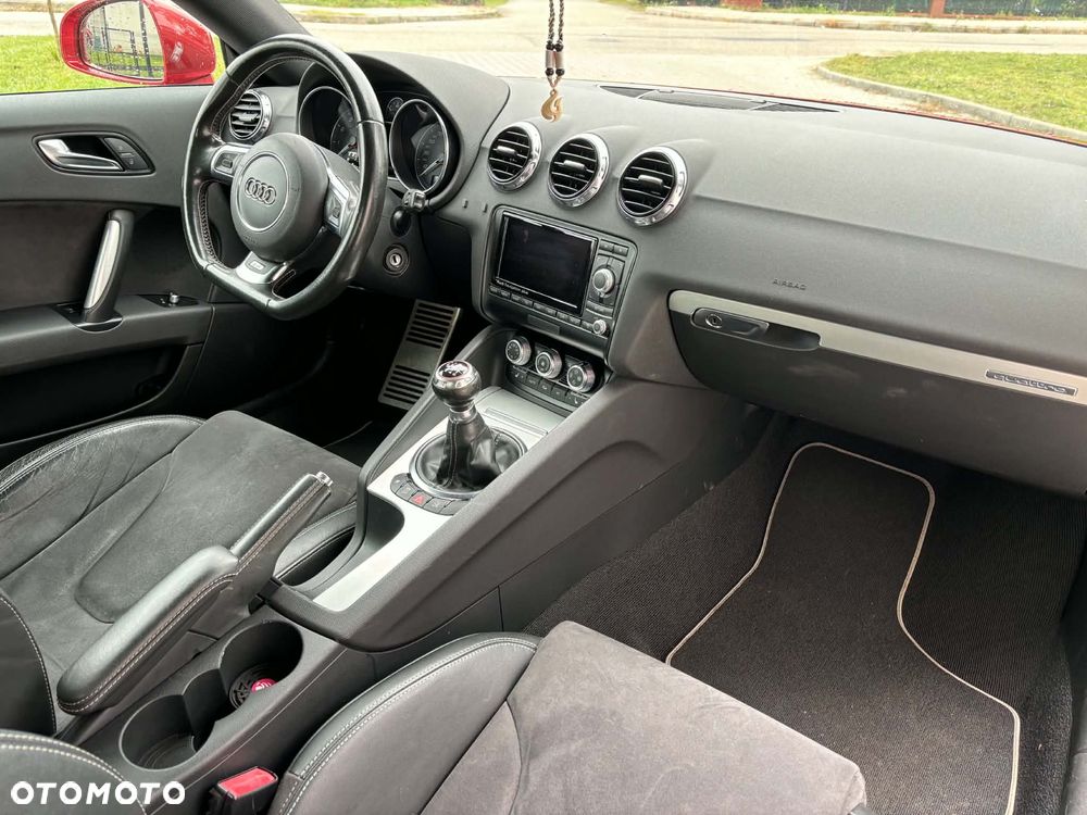 Audi TT S Coupé 2.0 TFSI Quattro - 9