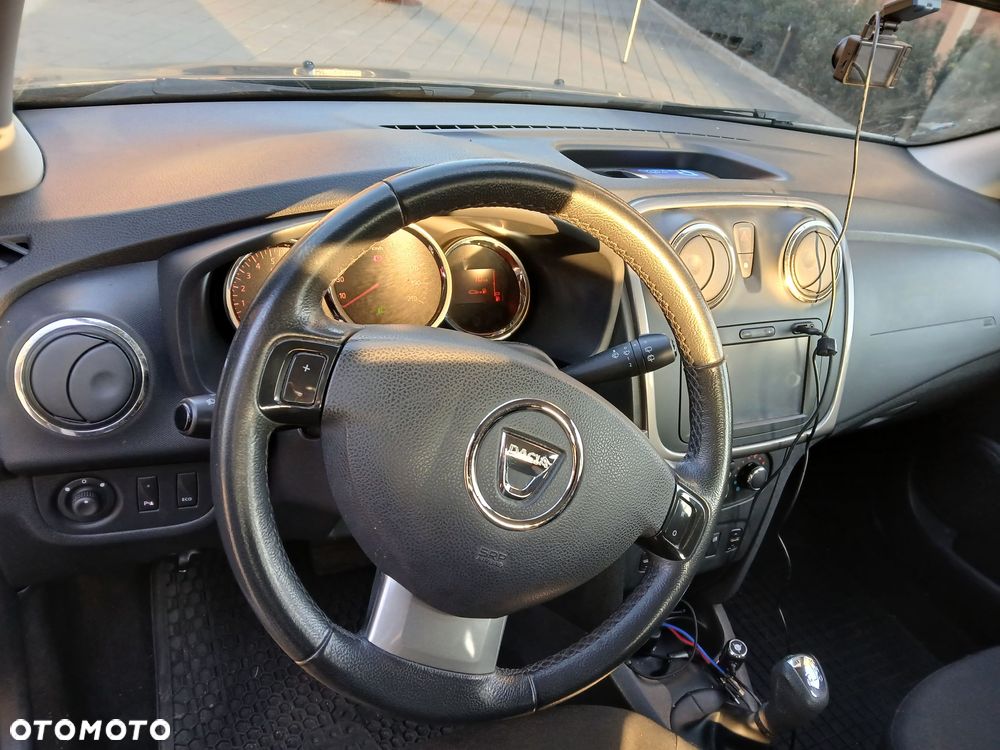 Dacia Sandero - 14