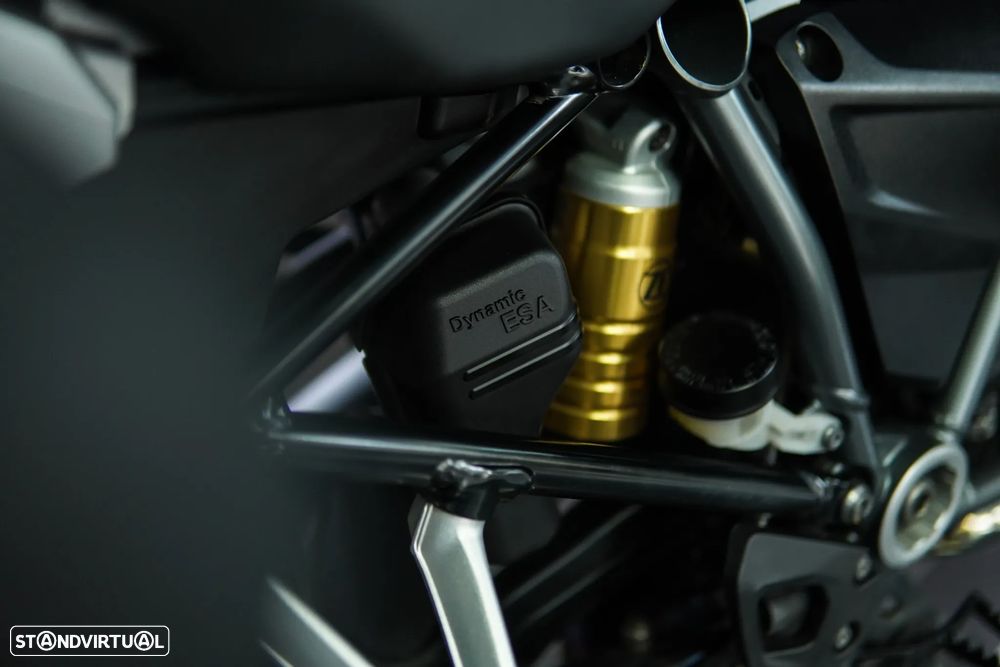 BMW R 1250 GS TRIPLE BLACK Rebaixada - 15