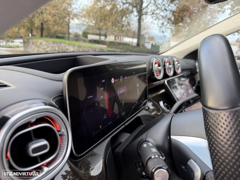 Mercedes-Benz C 300 e T 9G-TRONIC AMG Line Advanced - 21