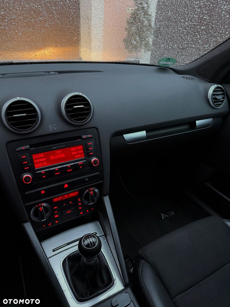 Audi A3 Sportback 1.8 TFSI S line Sportpaket (plus) - 22