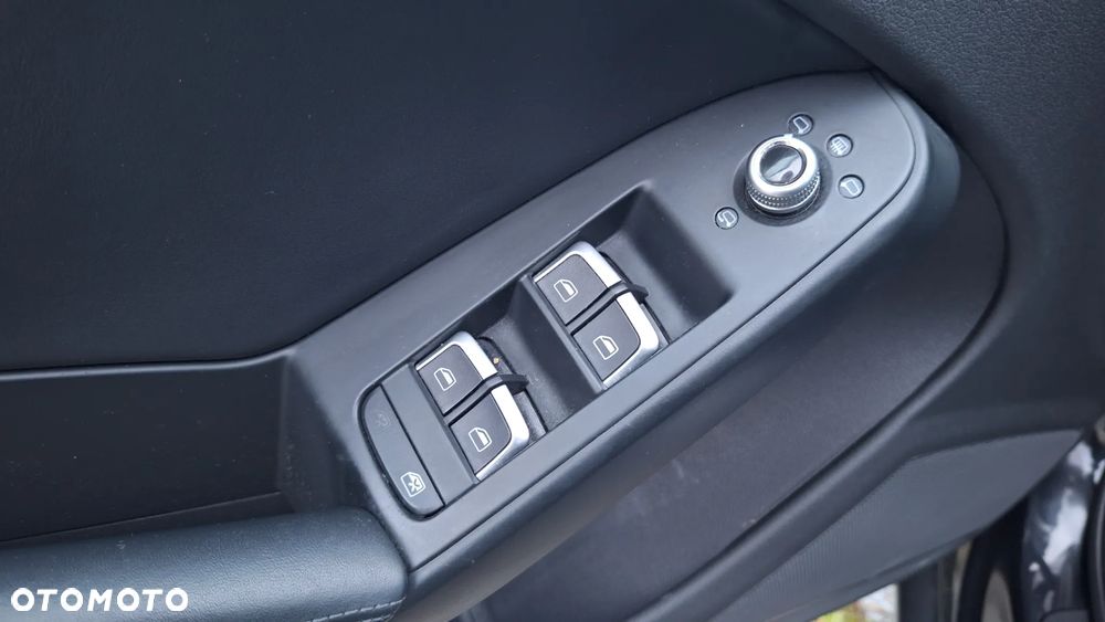 Audi A4 Avant 2.0 TDI DPF quattro S tronic S line Sportpaket - 11