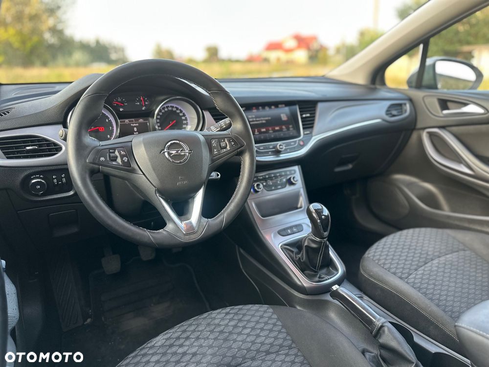 Opel Astra 1.4 T Dynamic - 7