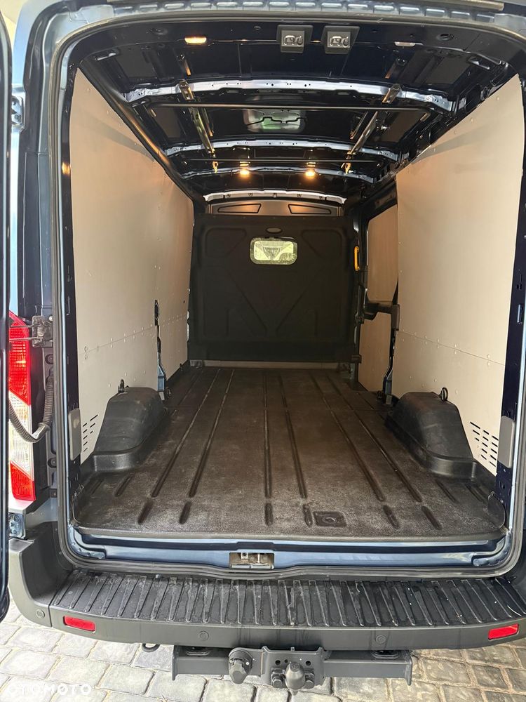 Ford Transit - 13