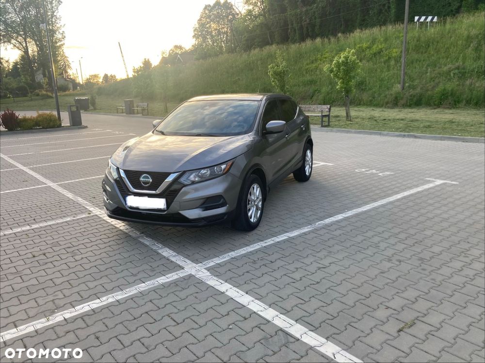 Nissan Rogue - 15