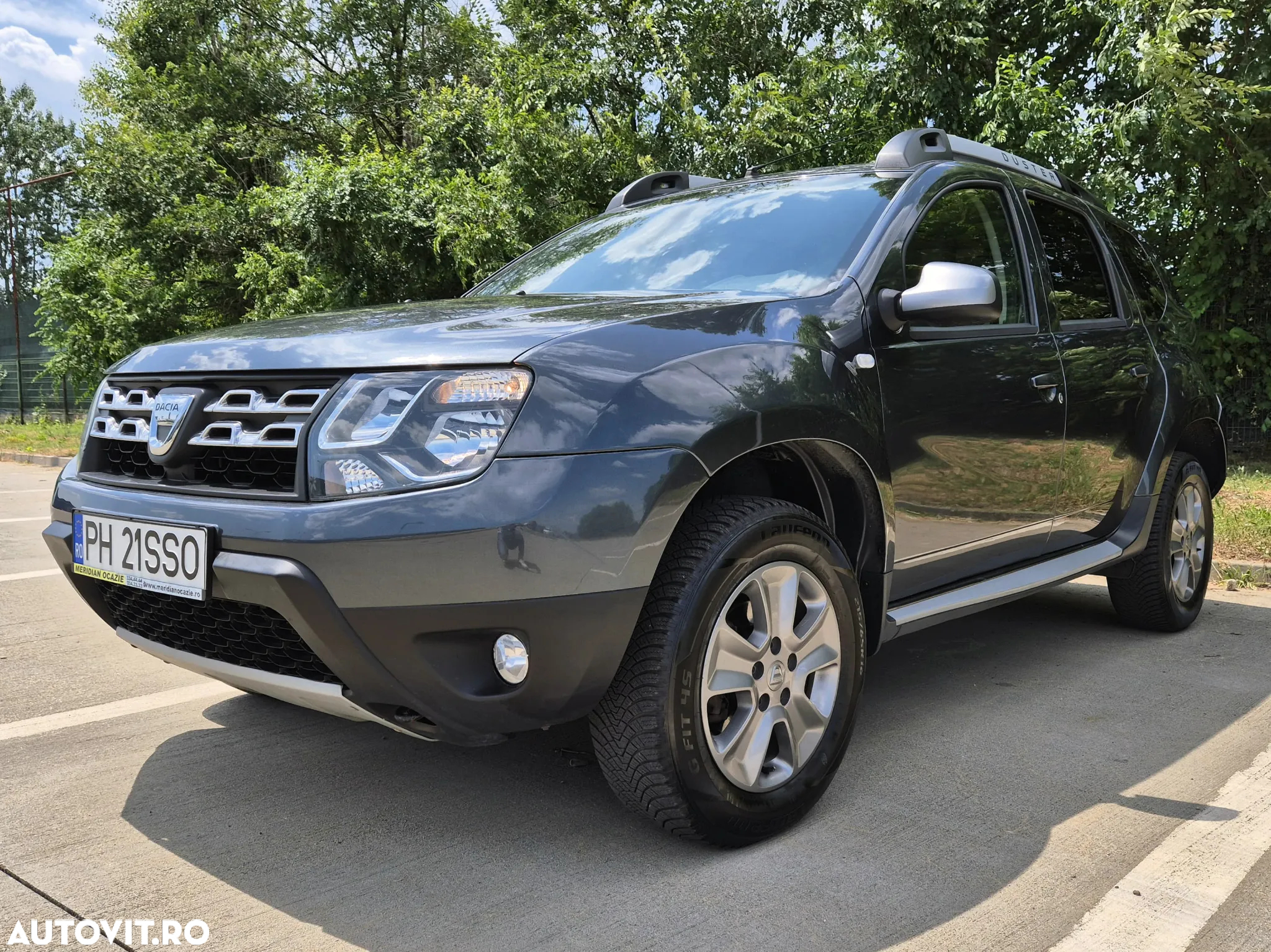 Dacia Duster 1.5 dCi 4x2 Laureate - 2