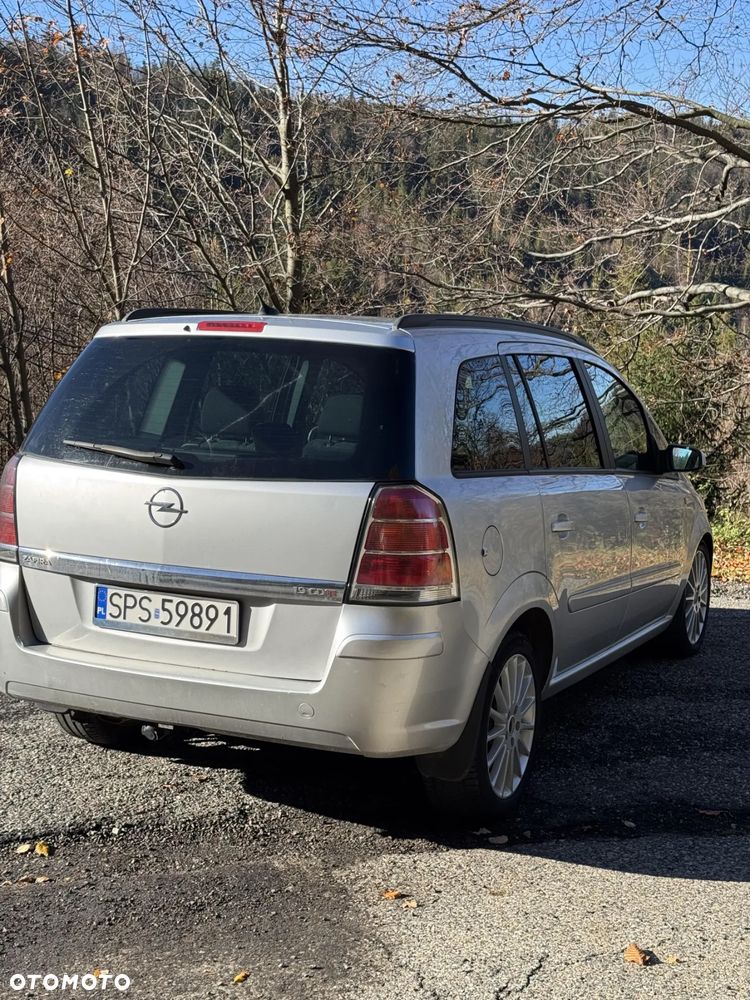 Opel Zafira - 6