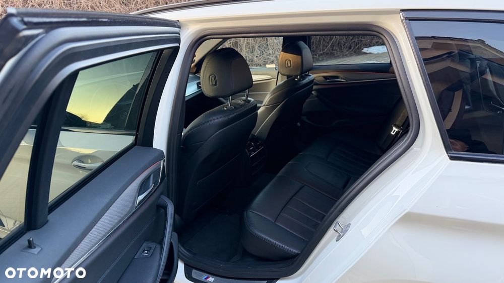BMW Seria 5 520d xDrive Sport Line - 12
