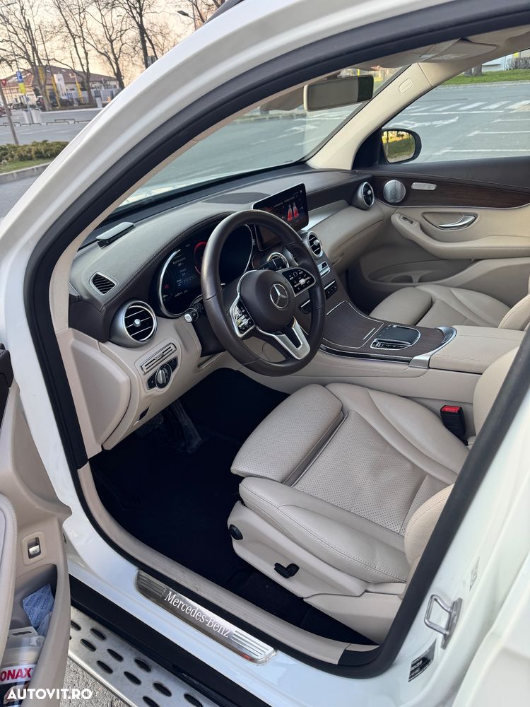 Mercedes-Benz GLC 220 d 4MATIC - 10