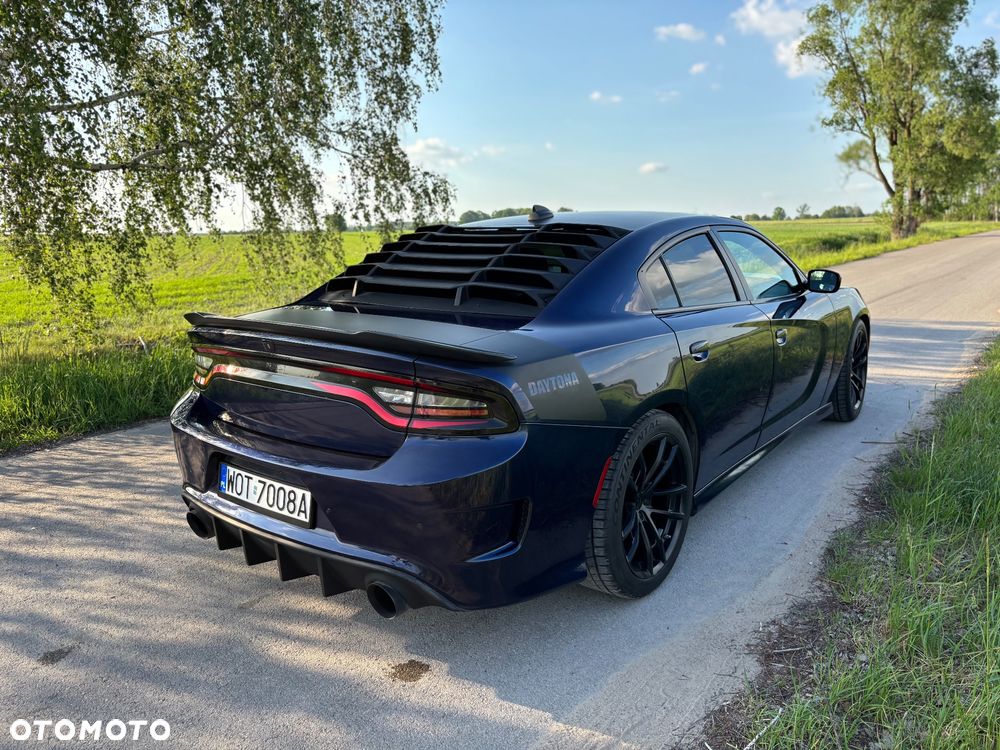 Dodge Charger - 3