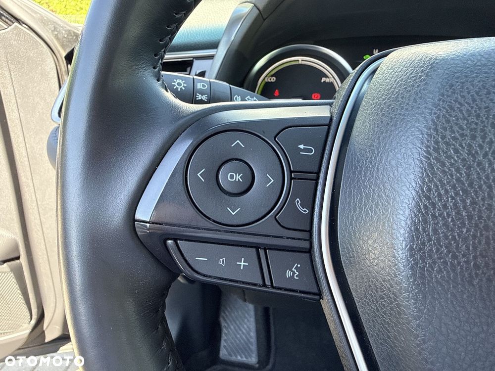 Toyota Camry 2.5 Hybrid Comfort CVT - 20
