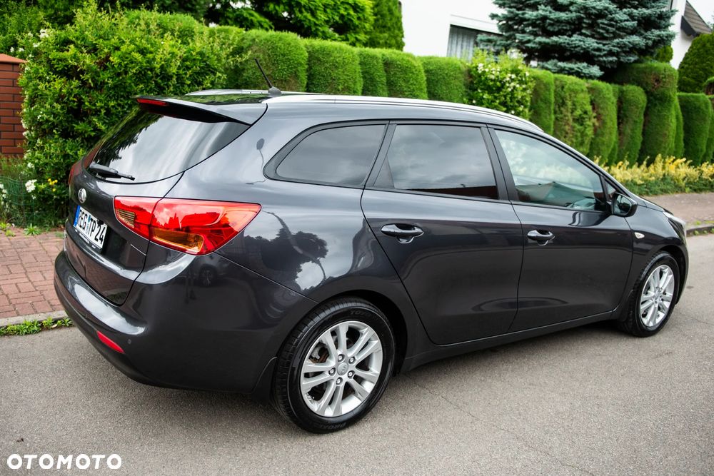 Kia Ceed 1.6 GDI ISG Vision - 5