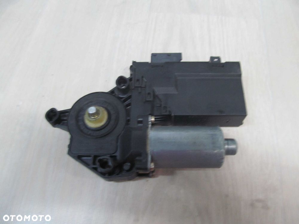 PEUGEOT 307 3D 03-08 SILNICZEK SZYBY PP 9637131580 - 2