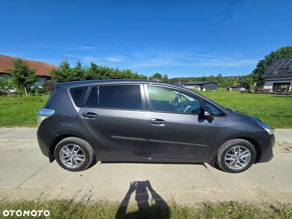 Toyota Verso 1.8 Premium MS EU6 - 6