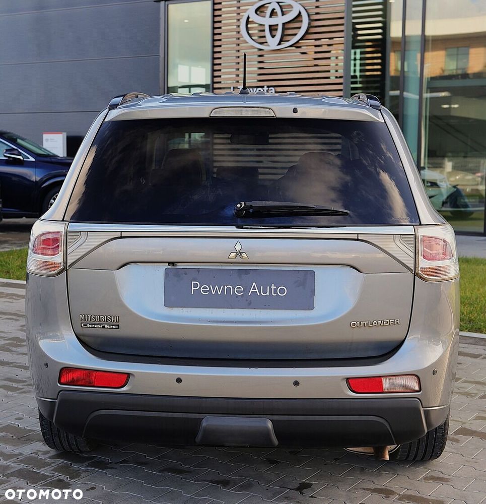 Mitsubishi Outlander 2013