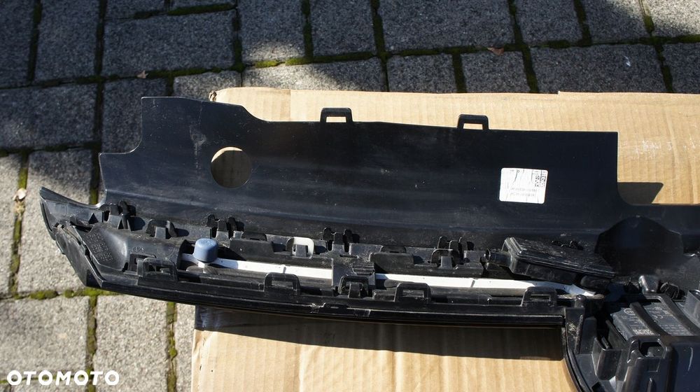 PRZEDNI ZDERZAK GRILL VW GOLF VIII 8 GTI 5H0 - 13