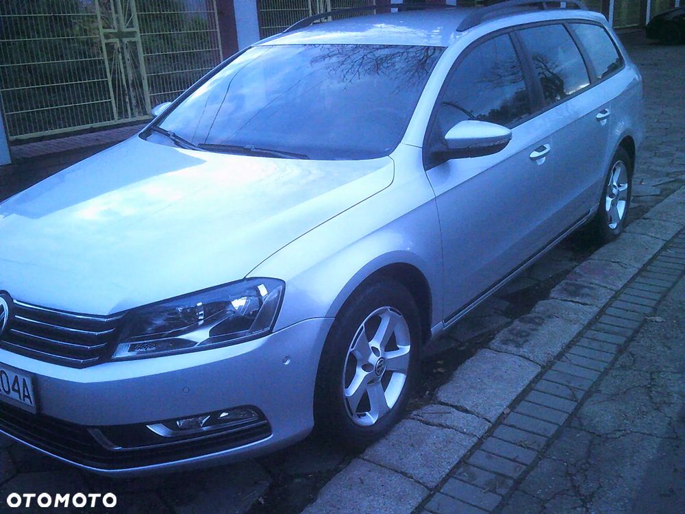 Volkswagen Passat 1.4 TSI BlueMotion Technology Comfortline - 2