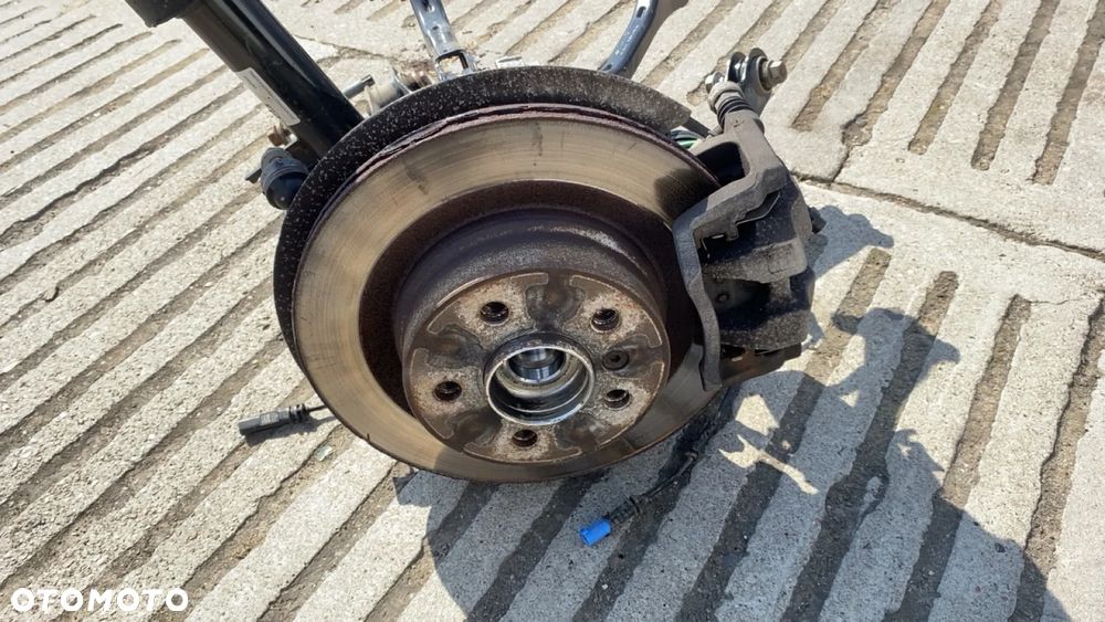 ZAWIESZENIE PRAWY TYŁ BMW G20 - 3