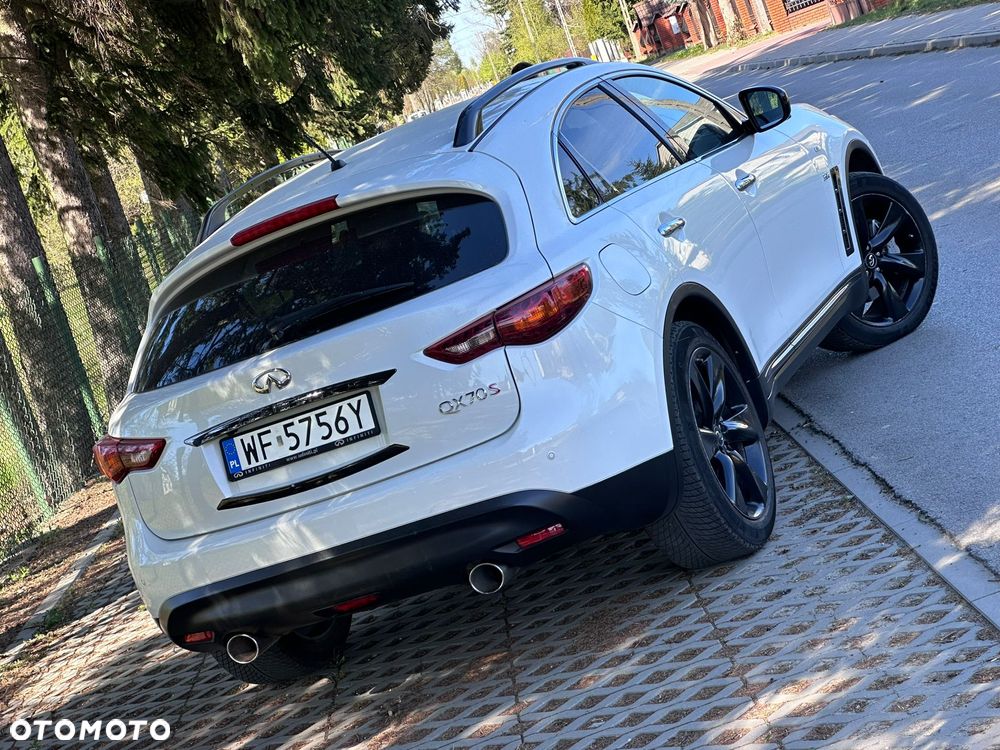 Infiniti QX70 3.0d GT Premium - 11