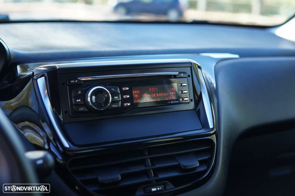 Peugeot 208 1.2 PureTech Style - 58