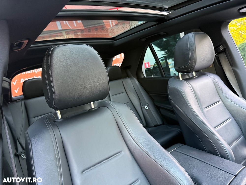 Mercedes-Benz GLE 300 d 4MATIC - 26