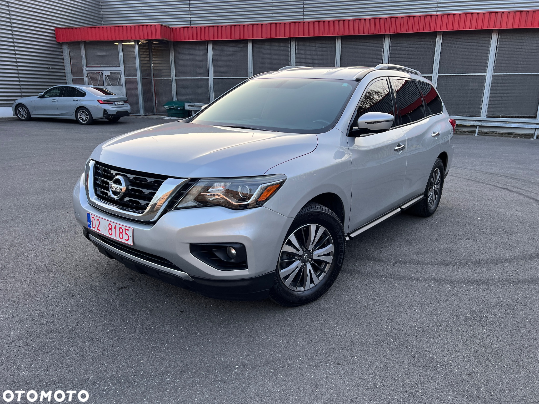 Nissan Pathfinder - 4