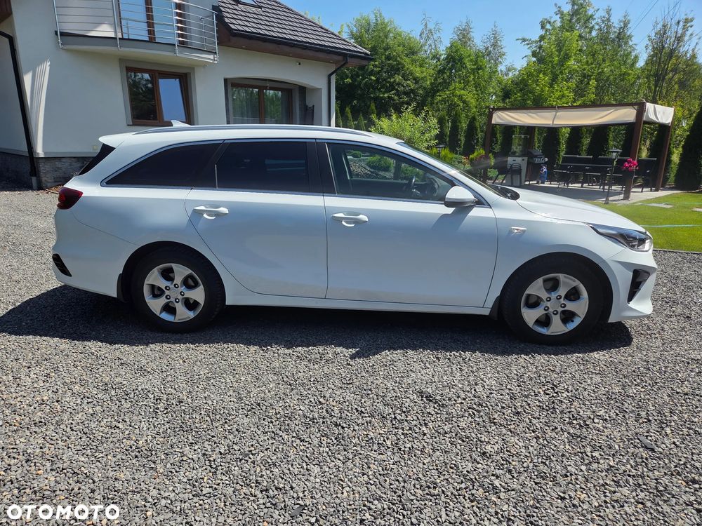 Kia Ceed 1.6 CRDi mHEV L Business Line DCT - 12