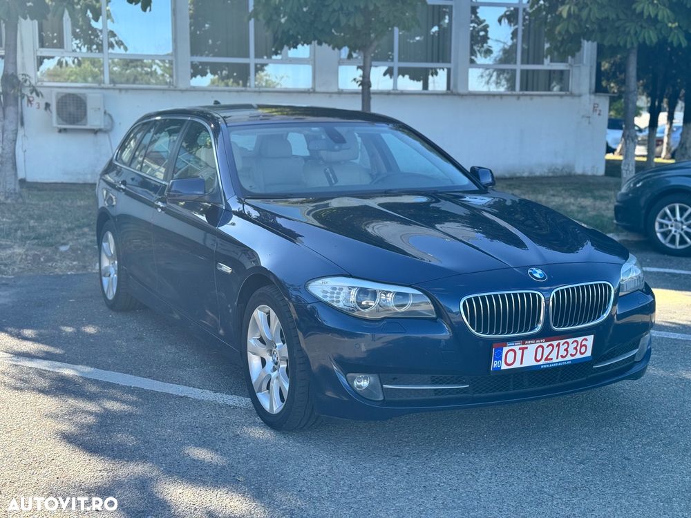 BMW Seria 5 520d Touring BluePerformance Sport-Aut. - 2