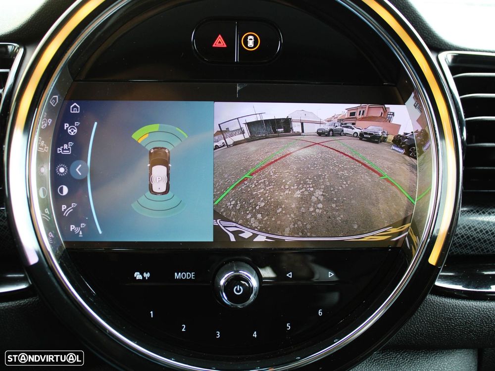 MINI Clubman Cooper Premium Plus Yours Auto - 42