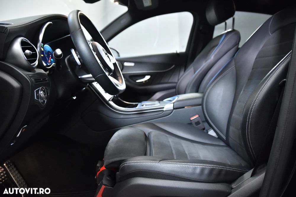 Mercedes-Benz GLC Coupe 300 e 4MATIC - 26