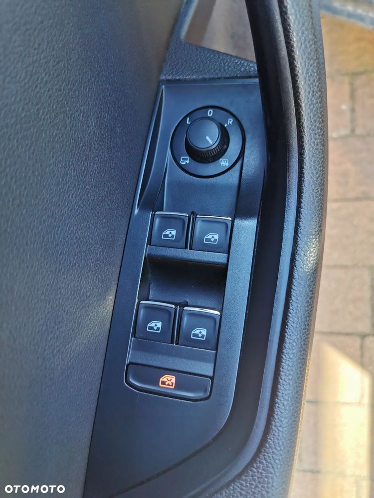 Skoda Superb 2.0 TDI L&K - 24