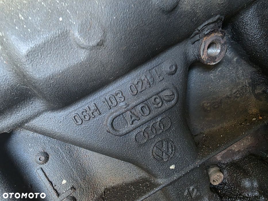 1.8 tfsi 2.0tsi Blok Wał korbowy tłoki - 2