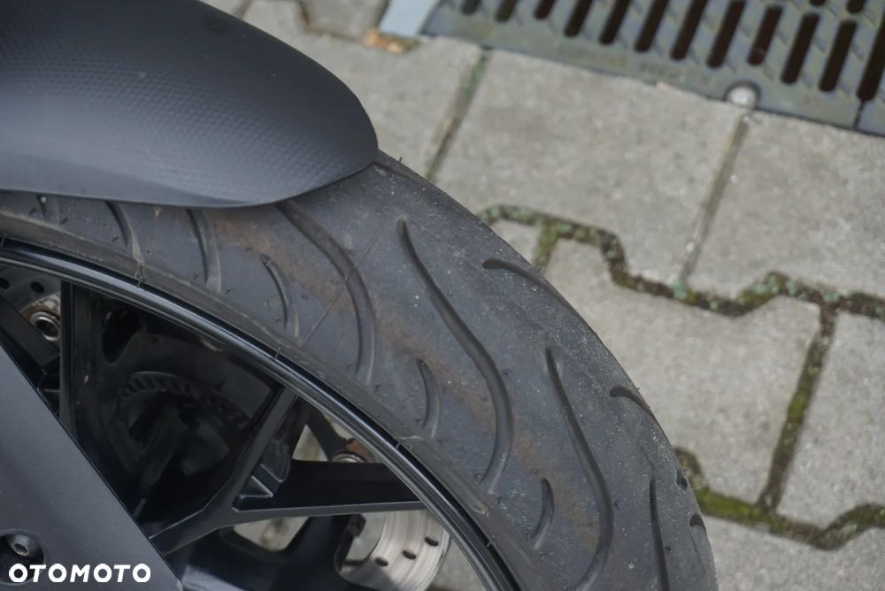 Yamaha MT - 9