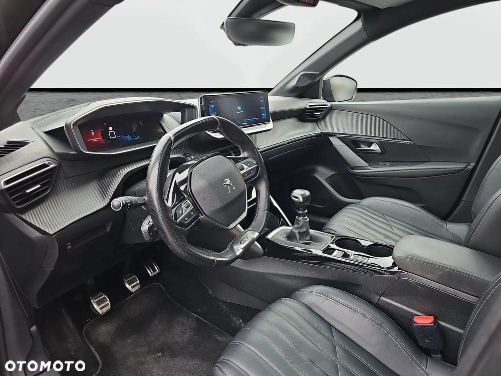 Peugeot 208 1.2 PureTech GT Line S&S - 10