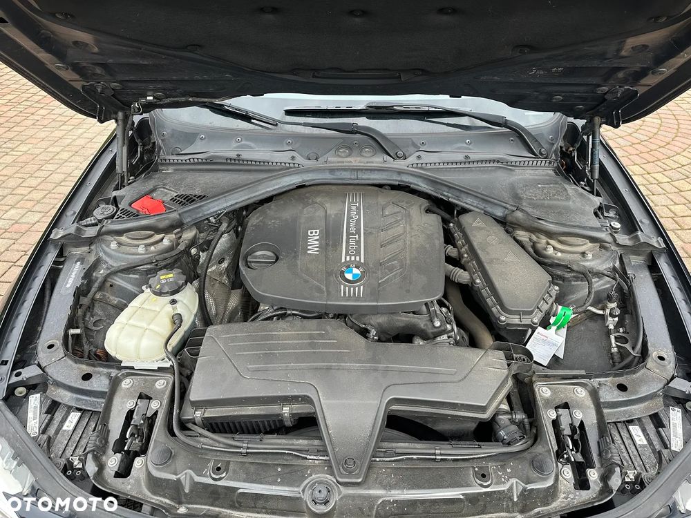 BMW Seria 3 320d Efficient Dynamic Edition Blue Performance Luxury Line - 10