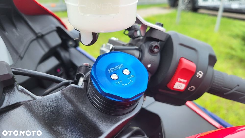 Honda CBR - 7