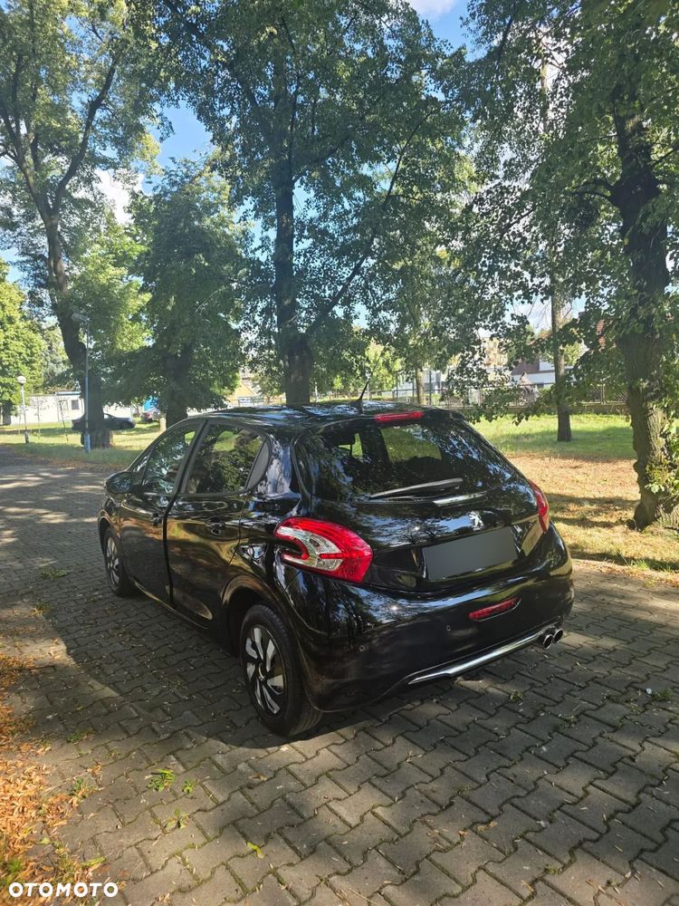 Peugeot 208 82 PureTech Style - 2