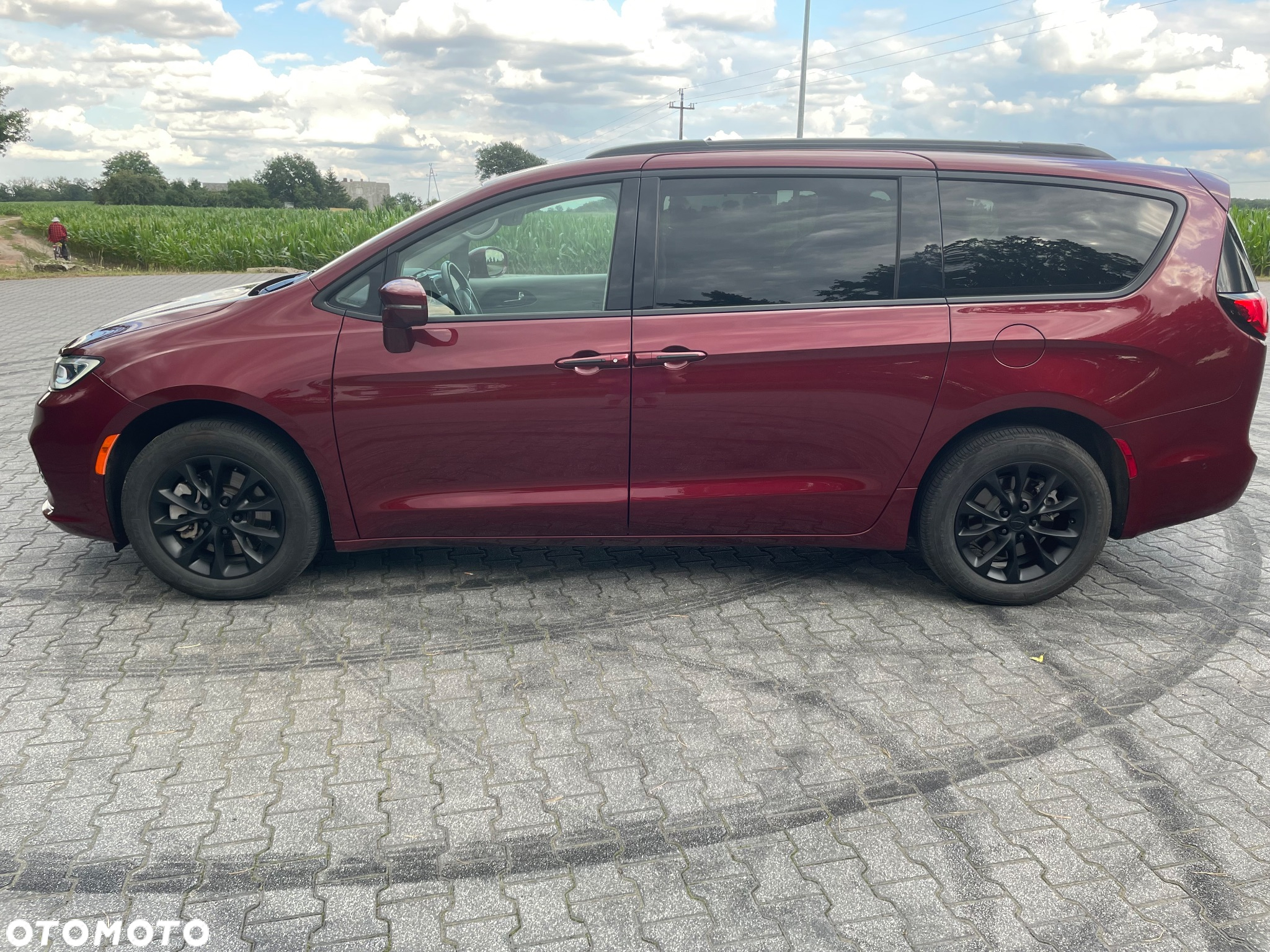 Chrysler Pacifica - 6