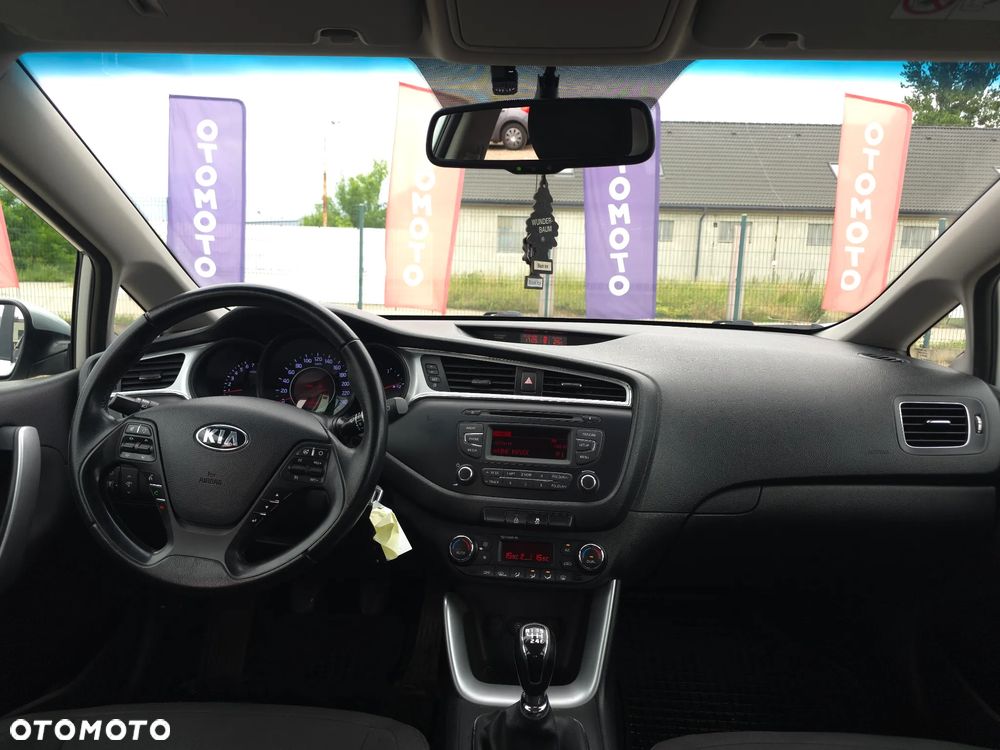 Kia Ceed 1.6 GDI M - 33