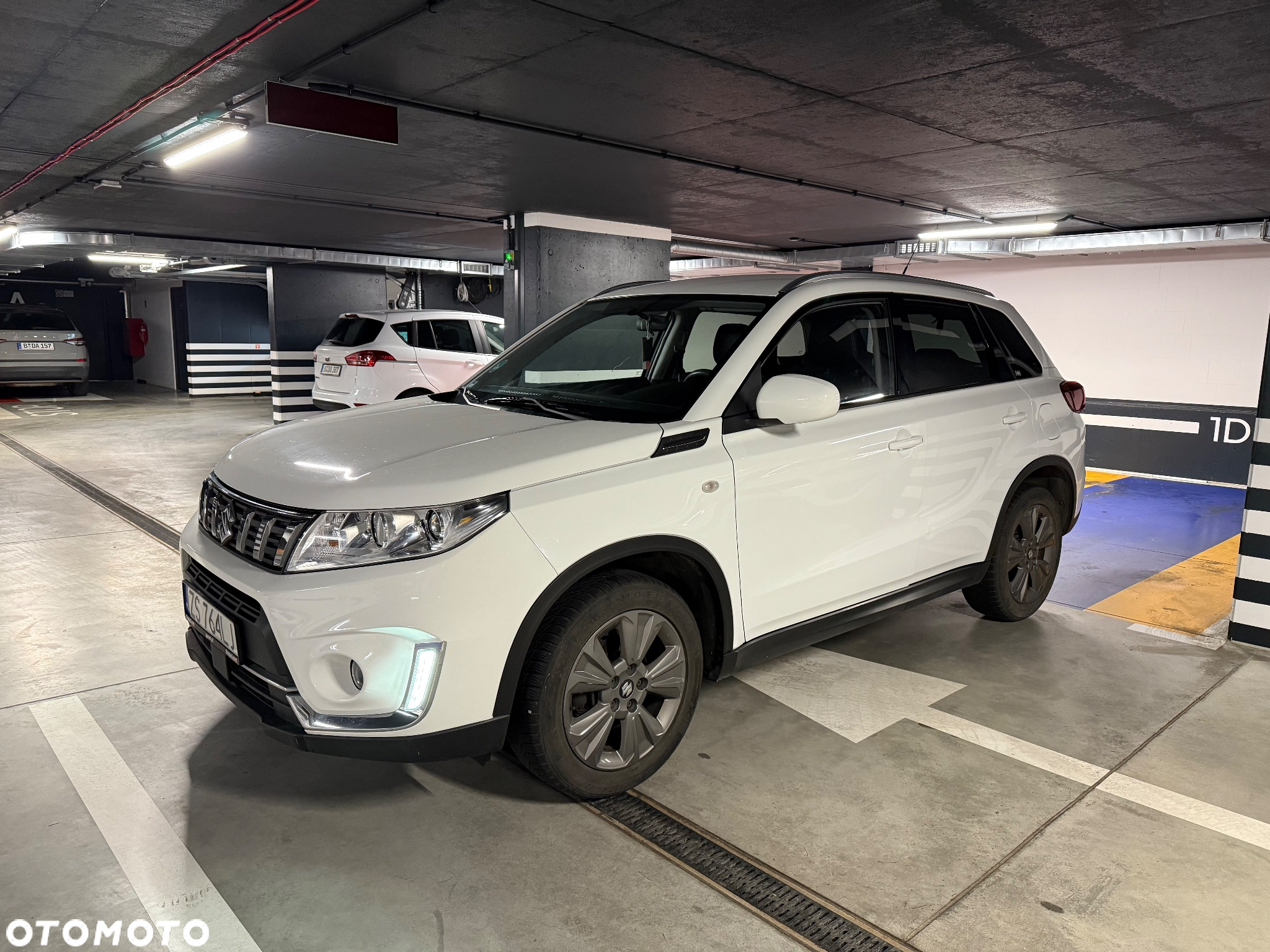 Suzuki Vitara 1.0 Boosterjet Premium 2WD - 2