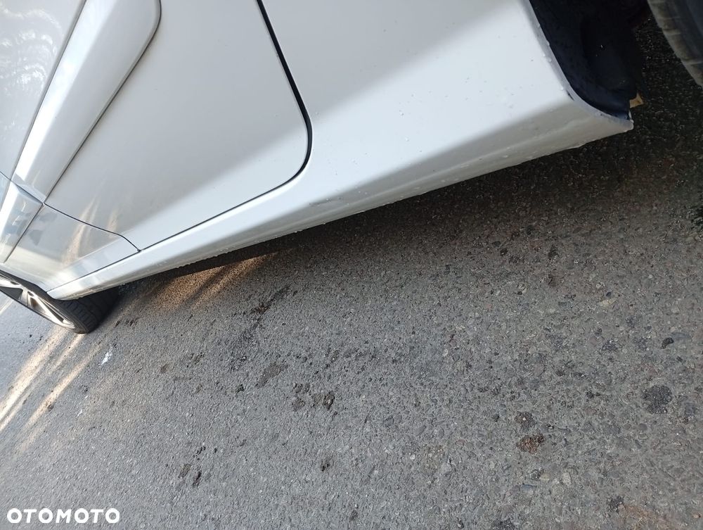 Peugeot 308 ver-hdi-fap-150-style - 26