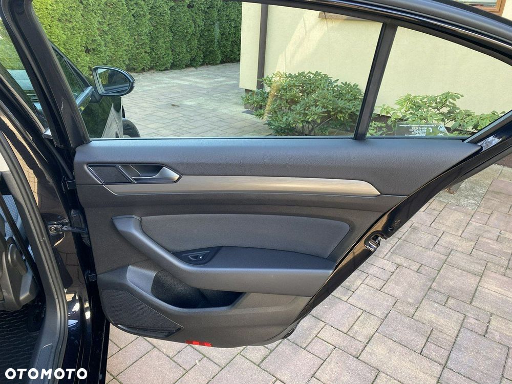 Volkswagen Passat 1.5 TSI EVO Essence - 33