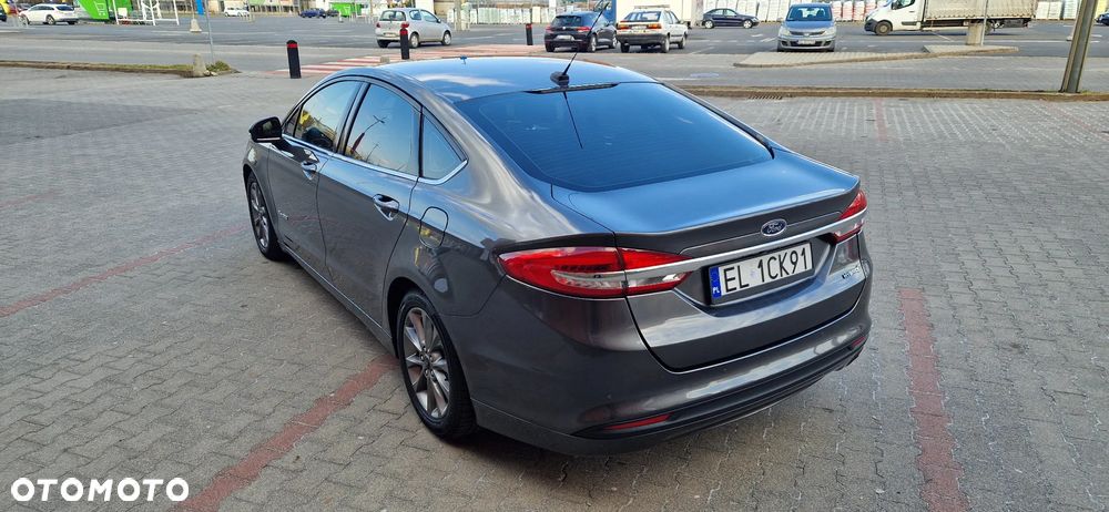 Ford Mondeo - 4